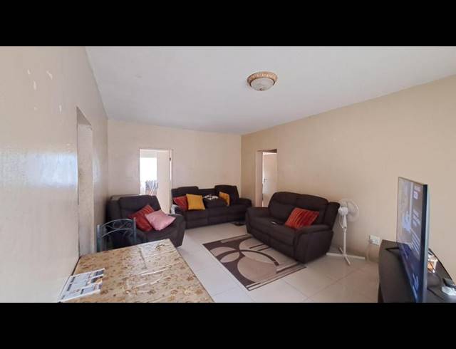 3 BEDROOM PROPERTY TO RENT IN UMBILO